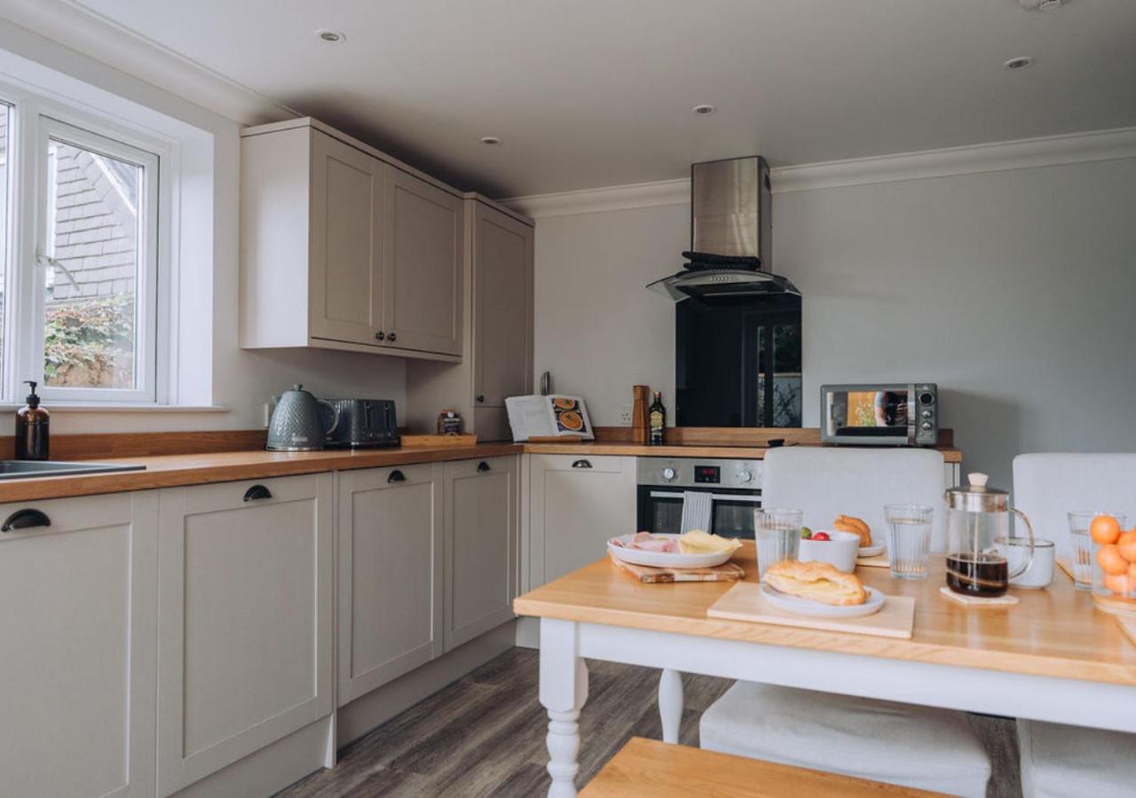 Joannes Retreat, Dog Friendly Property In Weymouth With Free Parking ภายนอก รูปภาพ